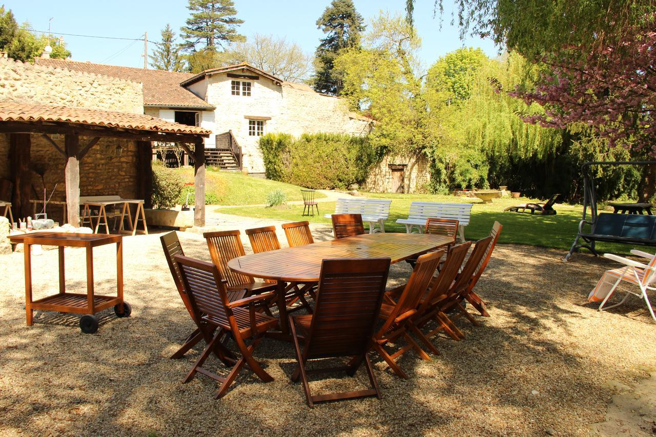 Villa Moulin De Giroir Migné-Auxances Exterior foto