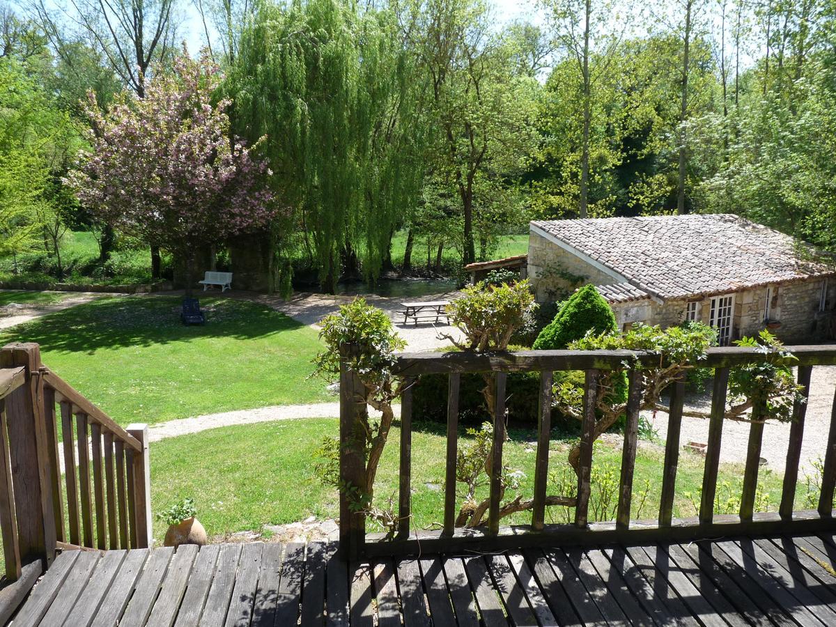 Villa Moulin De Giroir Migné-Auxances Exterior foto