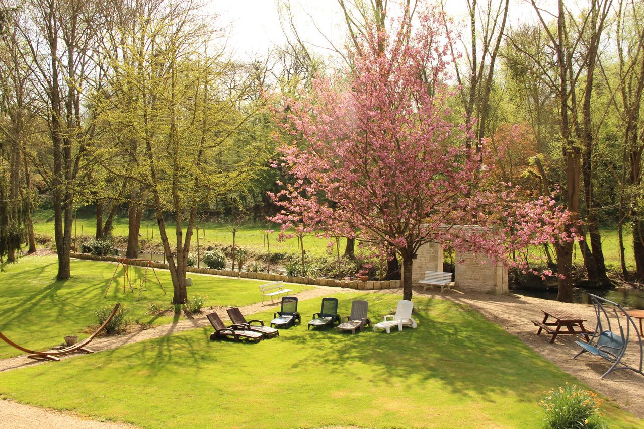 Villa Moulin De Giroir Migné-Auxances Exterior foto
