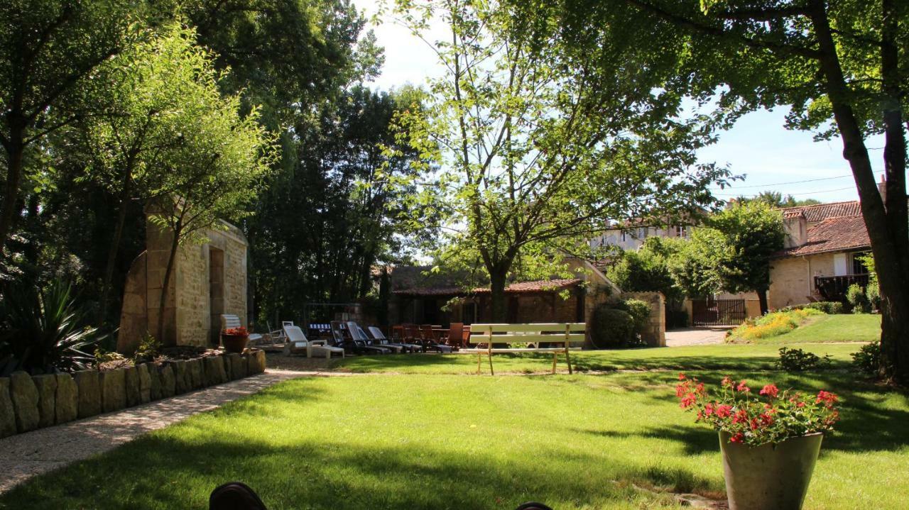 Villa Moulin De Giroir Migné-Auxances Exterior foto