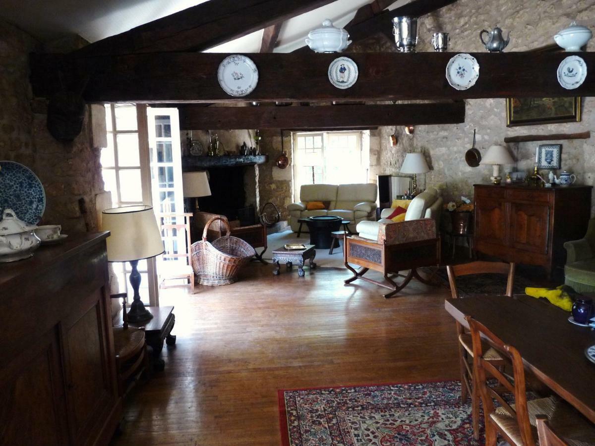 Villa Moulin De Giroir Migné-Auxances Exterior foto